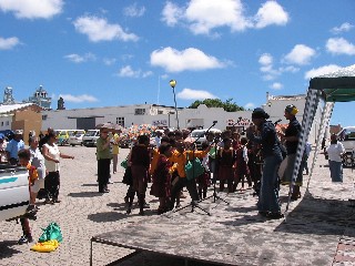 Interaction with audience as team performs